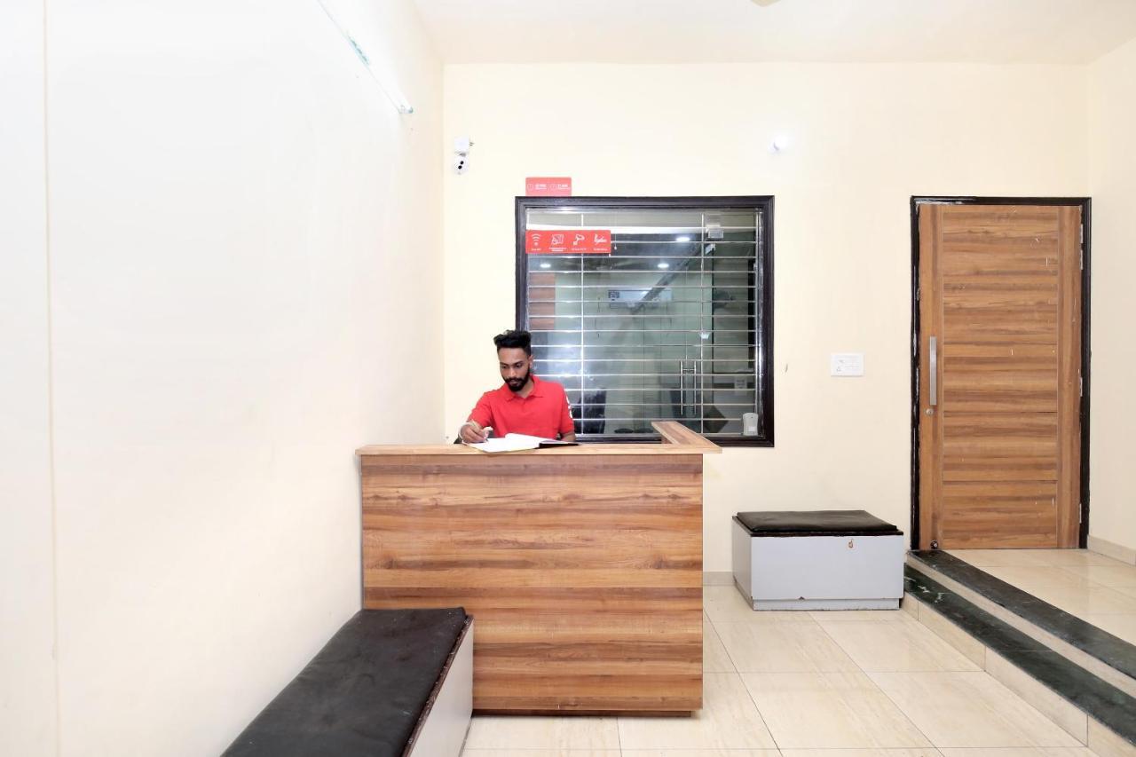Oyo 16126 Aanantham Hotel Ludhiana Exterior photo